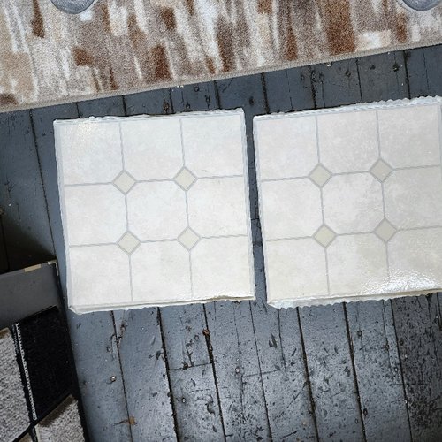 Peel & Stick Vinyl Flooring